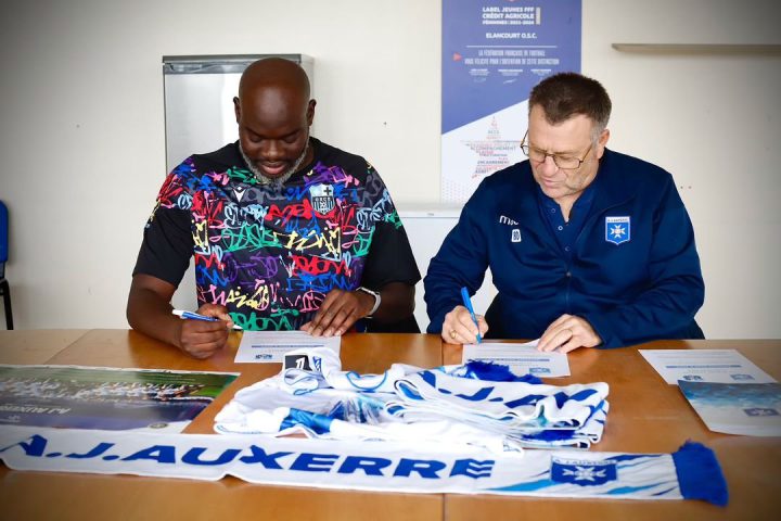 Signature de la convention avec l’AJ Auxerre